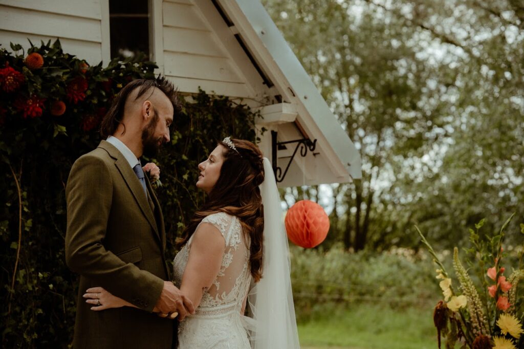 A Woodland Wedding at the The Willows @ The Reid Rooms. Photo courtesy of Bates & Bates Photography